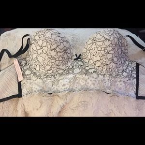 Victoria’s secret bra